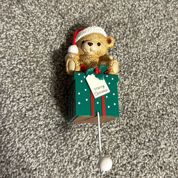 Vintage Hallmark Teddy Bear 1989 Stocking Holder - Picture 3 of 6